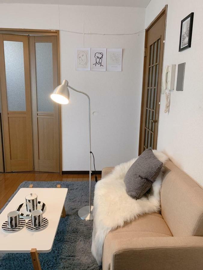 Ferienwohnung Konitel 今里 Ōsaka Exterior foto