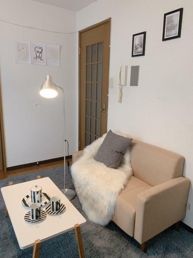 Ferienwohnung Konitel 今里 Ōsaka Exterior foto